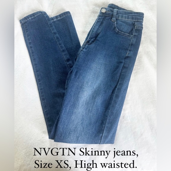 Name Brand Women’s Clothing Lot, sz XS & S, Tops/Shorts/Jeans - Picture 10 of 13